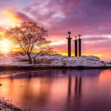 بيت للعطل 14 B *