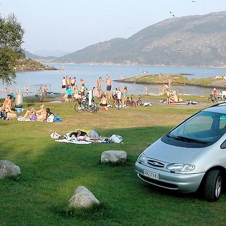 بيت للعطل 14 B *